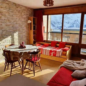 https://studio-queyrelet-1-pied-des-pistes-avec-balcon-vue-2-4.fr-provencehotel.com